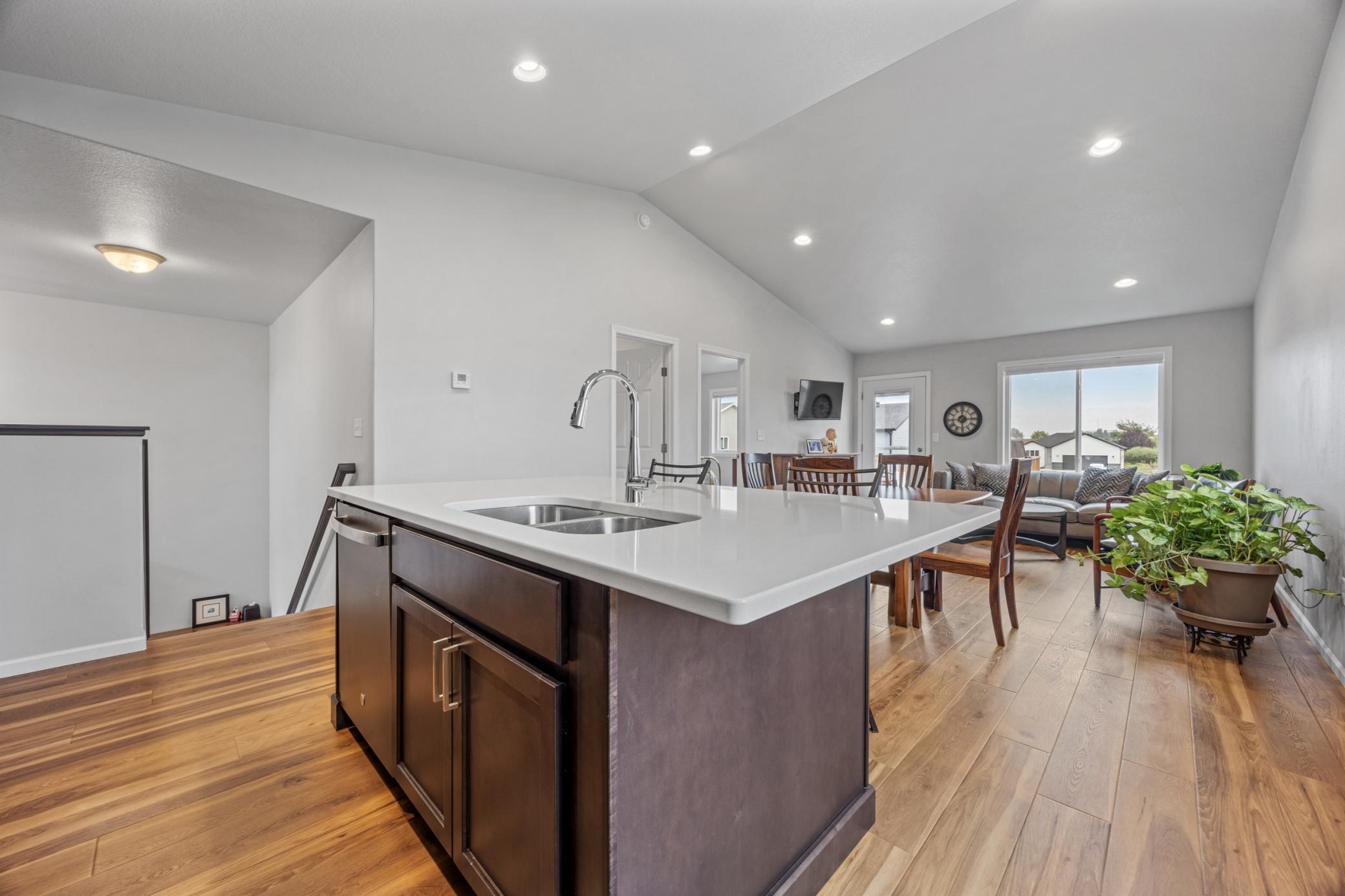 2520 37th Avenue South Moorhead, MN 56560 - Photo 6 of 28