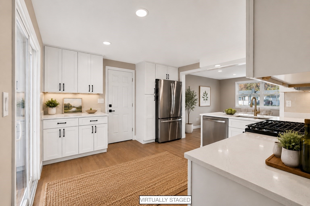 477 Edgell Road Framingham, MA 01701 - Photo 5 of 30