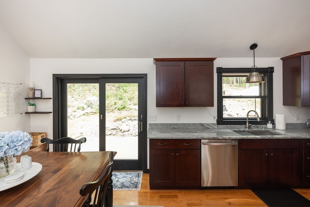 32 Lyford Road Spencer, MA 01562 - Photo 3 of 42 Gallery Image 3