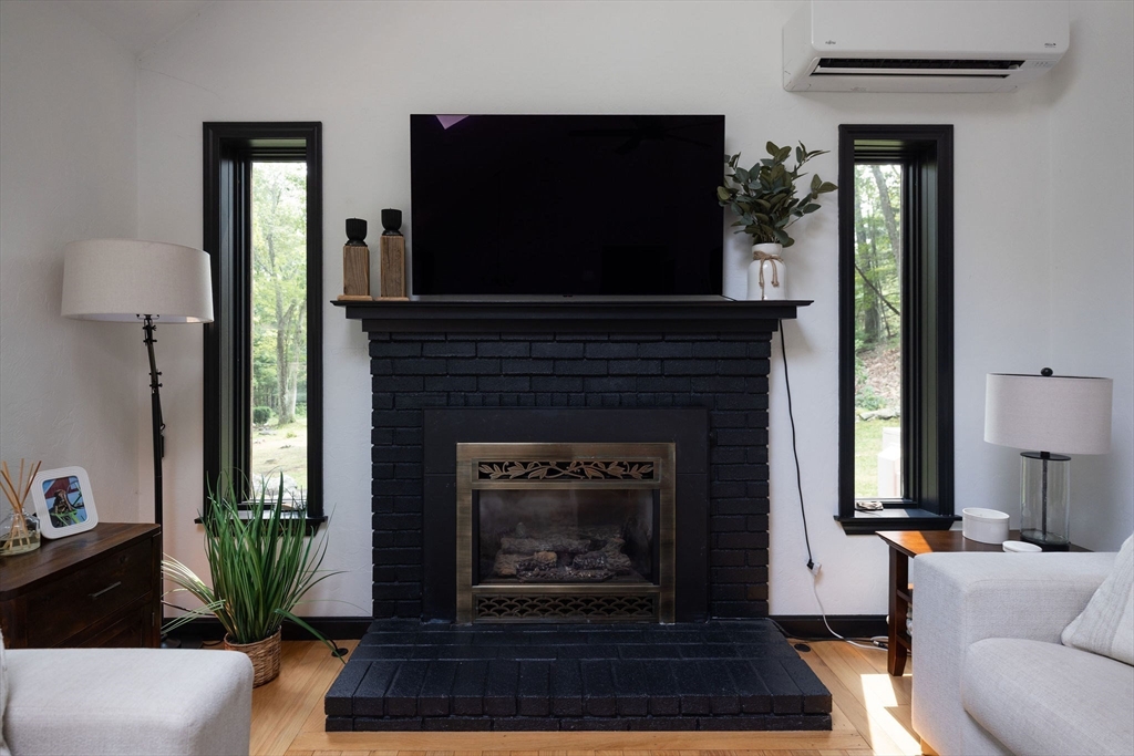 32 Lyford Road Spencer, MA 01562 - Photo 9 of 42 Gallery Image 9
