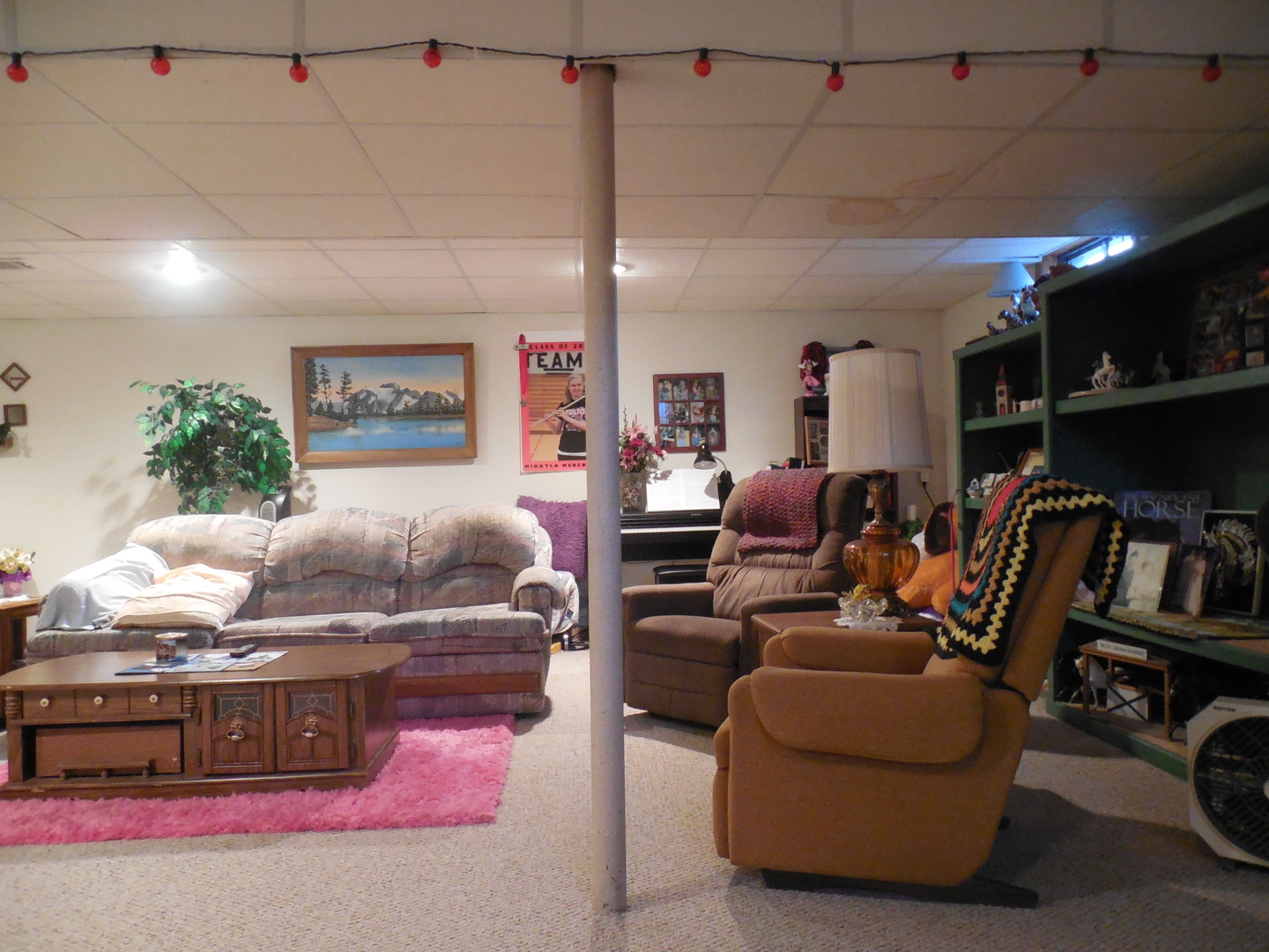 6472 Penrose Road Fulton, IL 61252 - Photo 17 of 21 a living room with furniture and a flat screen tv