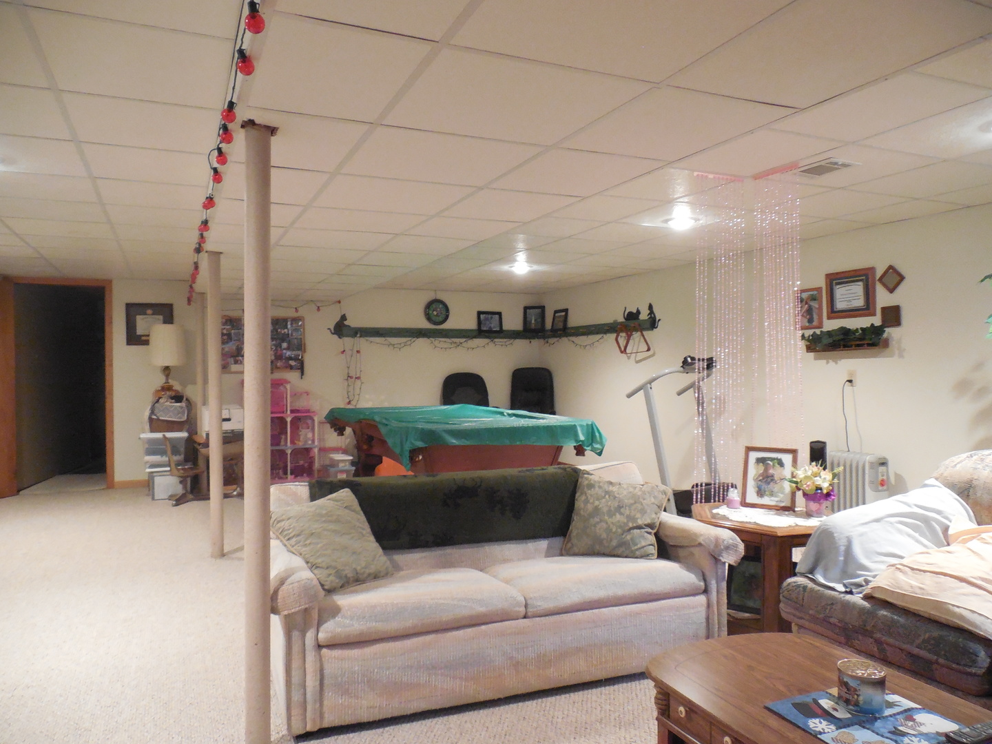 6472 Penrose Road Fulton, IL 61252 - Photo 18 of 21 a living room with furniture and a window