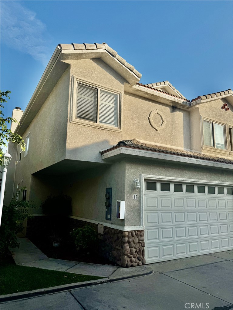 18930 Sherman Way, Unit 17 Reseda, CA 91335 - Photo 26 of 30