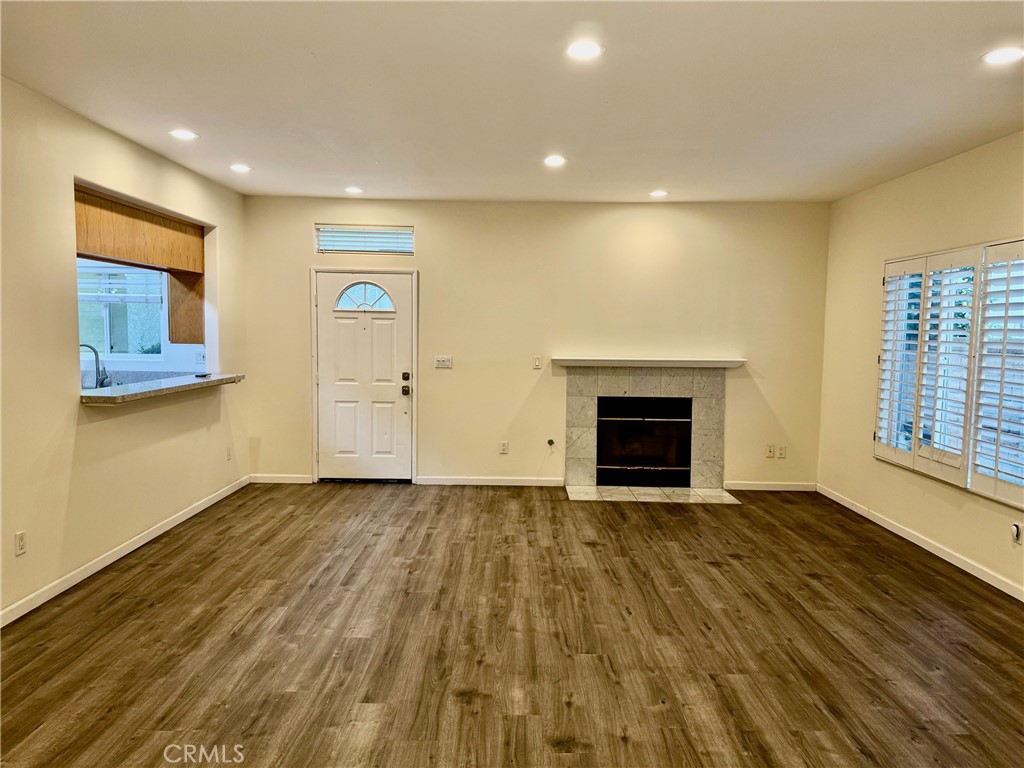 18930 Sherman Way, Unit 17 Reseda, CA 91335 - Photo 4 of 30