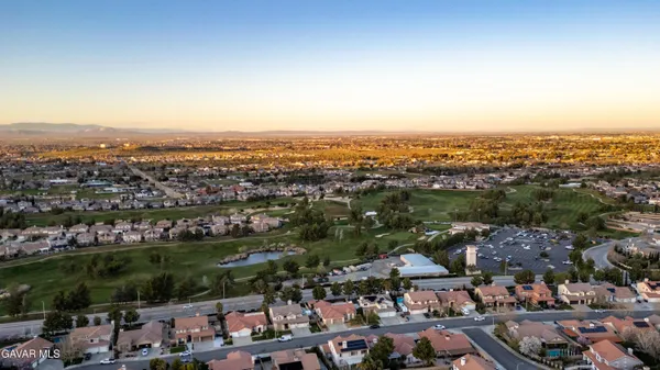 $650,000 | 4028 Portola Drive, Palmdale, CA 93551