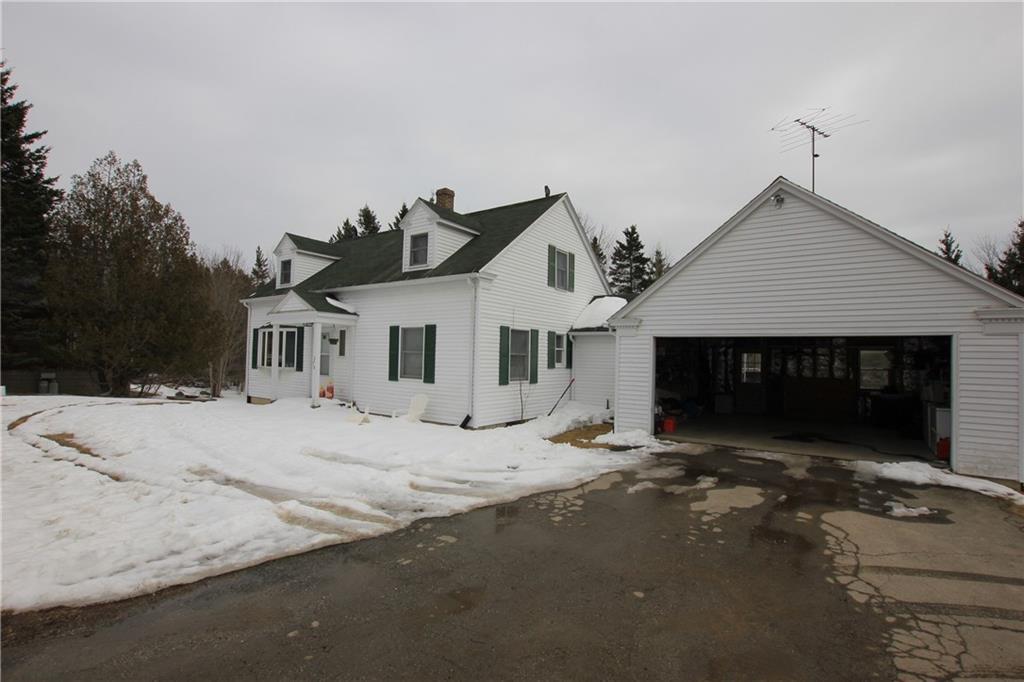 270 Sunset Road Deer Isle, ME 04627 - Photo 28 of 28 House & attached garage