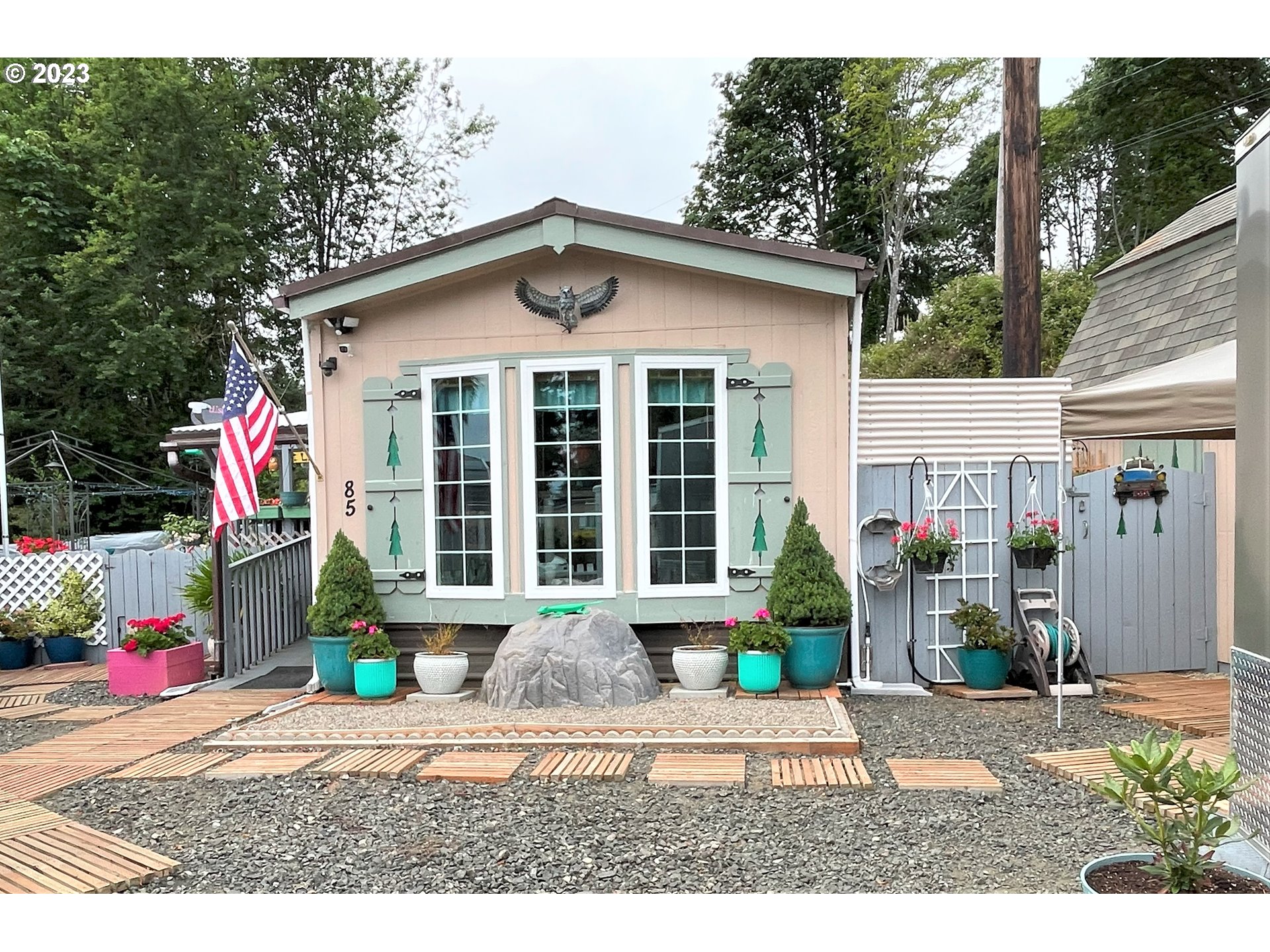 66642 East Bay Road, Unit 85 North Bend, OR 97459 - Photo 1 of 37 Gallery Image 1