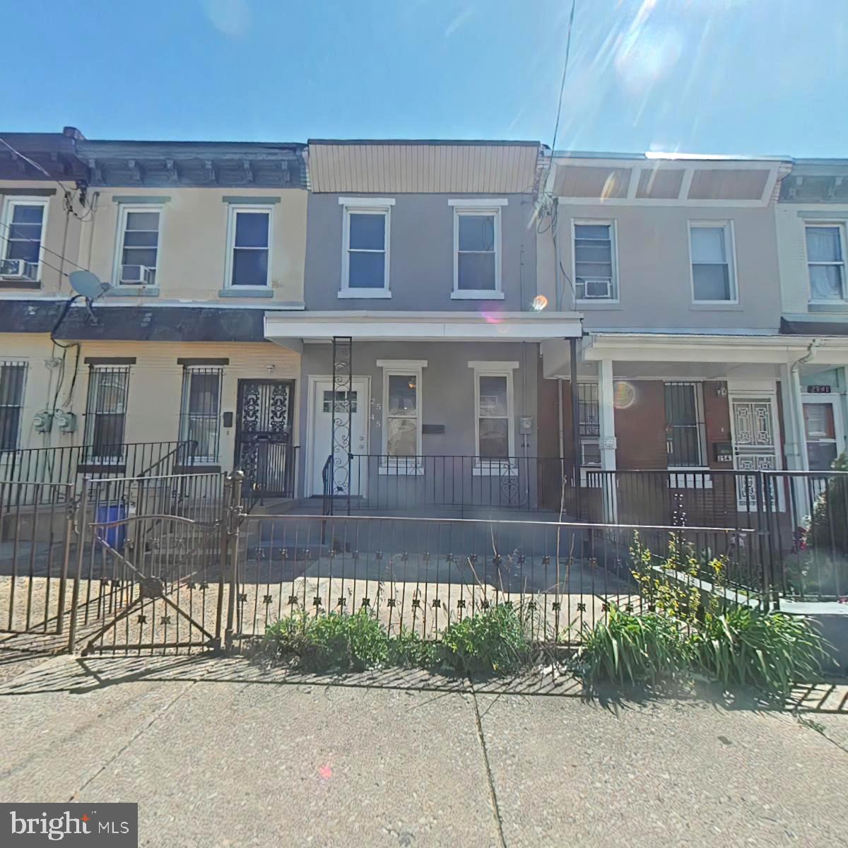 2545 North Marshall St  