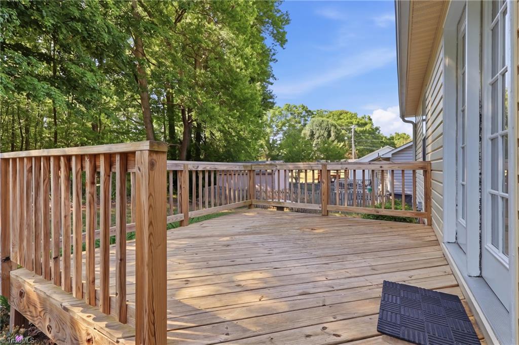 3604 Akers Court High Point, NC 27263 - Photo 23 of 32