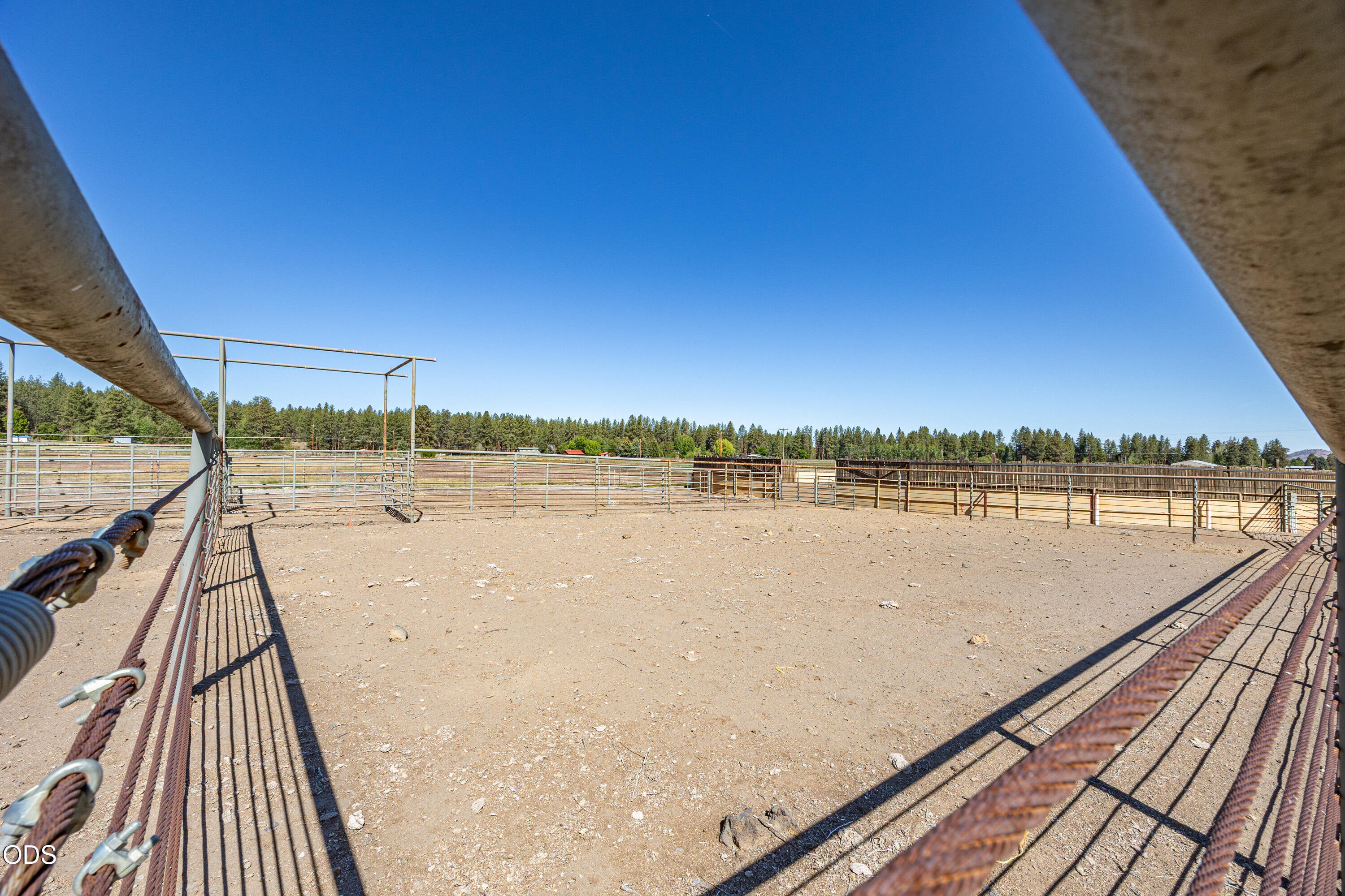 60266 Tekampe Road Bend, OR 97702 - Photo 48 of 56