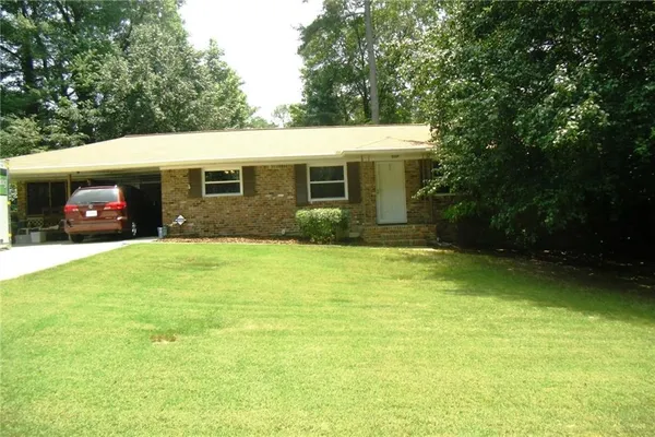 $2,240 | 2604 Princess Lane Southeast, Marietta, GA 30067