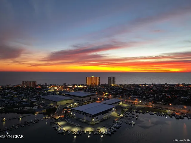 $579,000 | 5004 Thomas Drive, Unit 1808, Panama City Beach, FL 32408