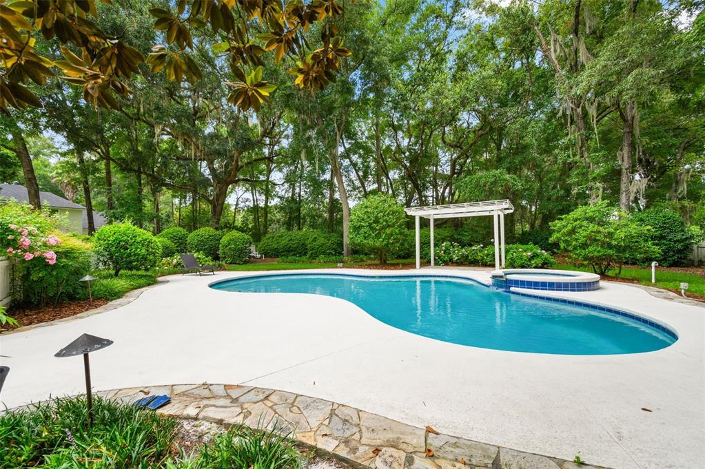 10005 Southwest 48th Place Gainesville, FL 32608 - Photo 56 of 74