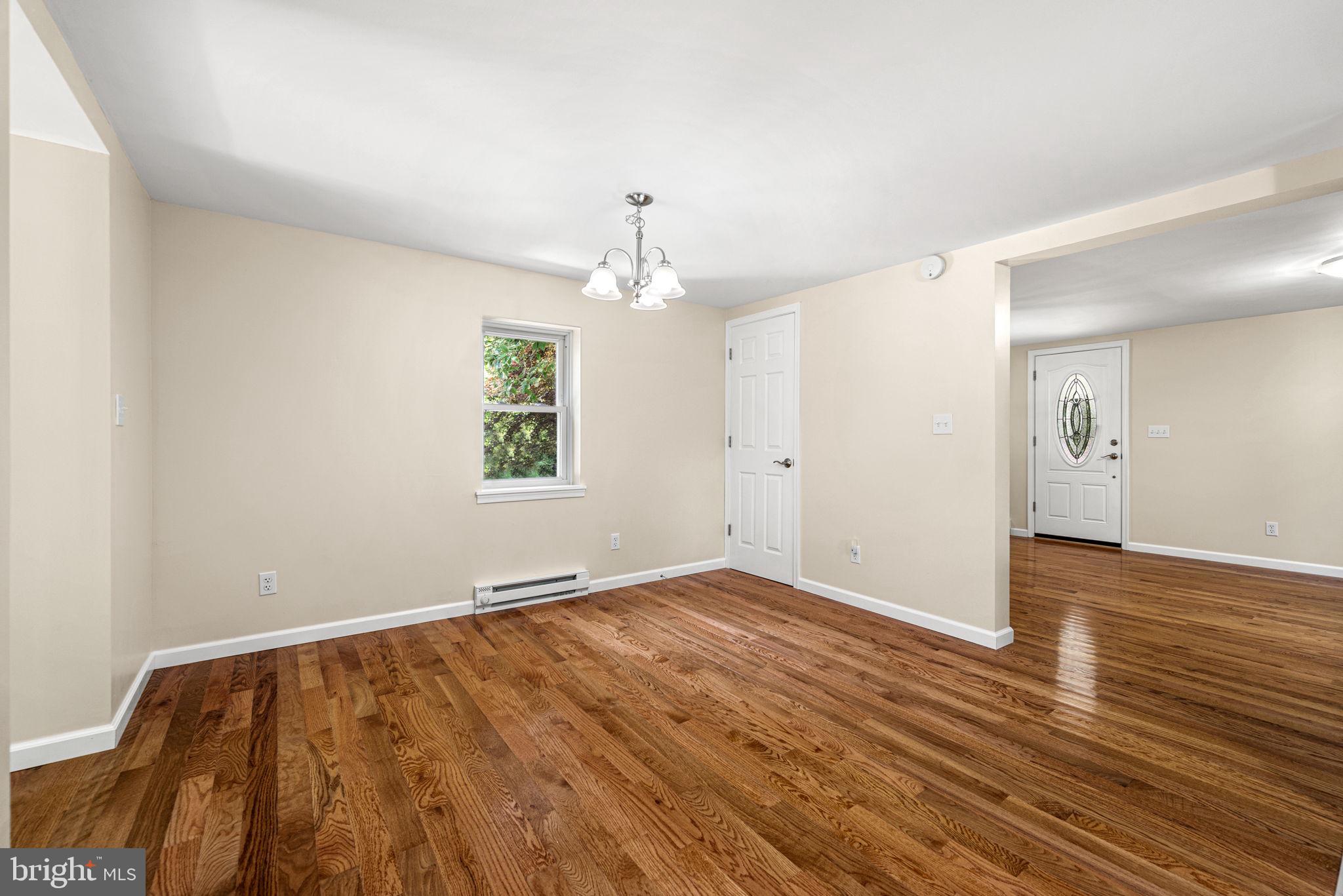 1430 South Manor Road Coatesville, PA 19320 - Photo 13 of 30 Dining Area