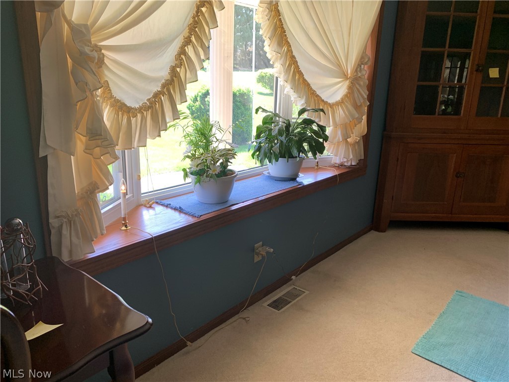 303 Orchard View Road Northeast Lancaster, OH 43130 - Photo 15 of 50 Office space featuring light carpet