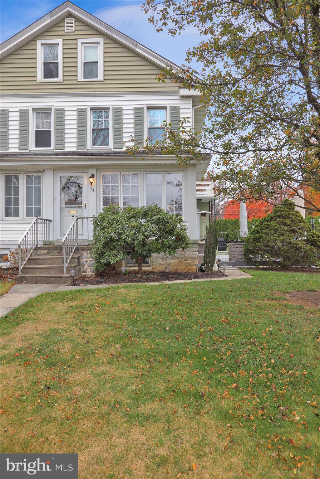 21 Woodland Road Reading, PA 19610 - Photo 2 of 39 a front view of a house with garden