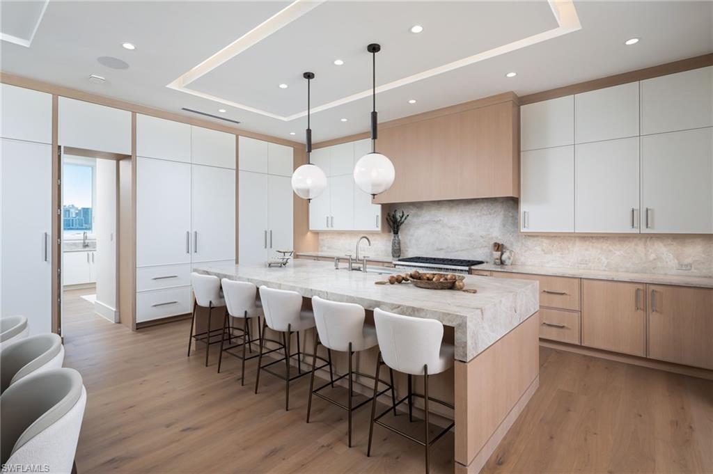 223 Bayview Avenue Naples, FL 34108 - Photo 12 of 43