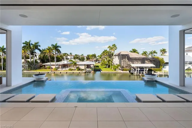 $13,995,000 | 223 Bayview Avenue, Naples, FL 34108