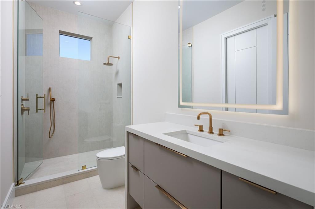 223 Bayview Avenue Naples, FL 34108 - Photo 36 of 43