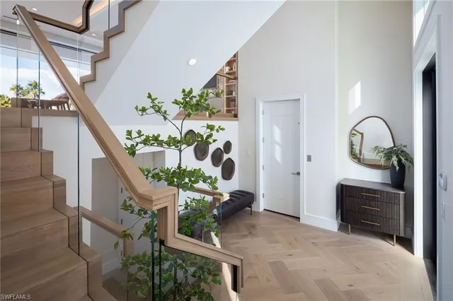 $13,995,000 | 223 Bayview Avenue, Naples, FL 34108