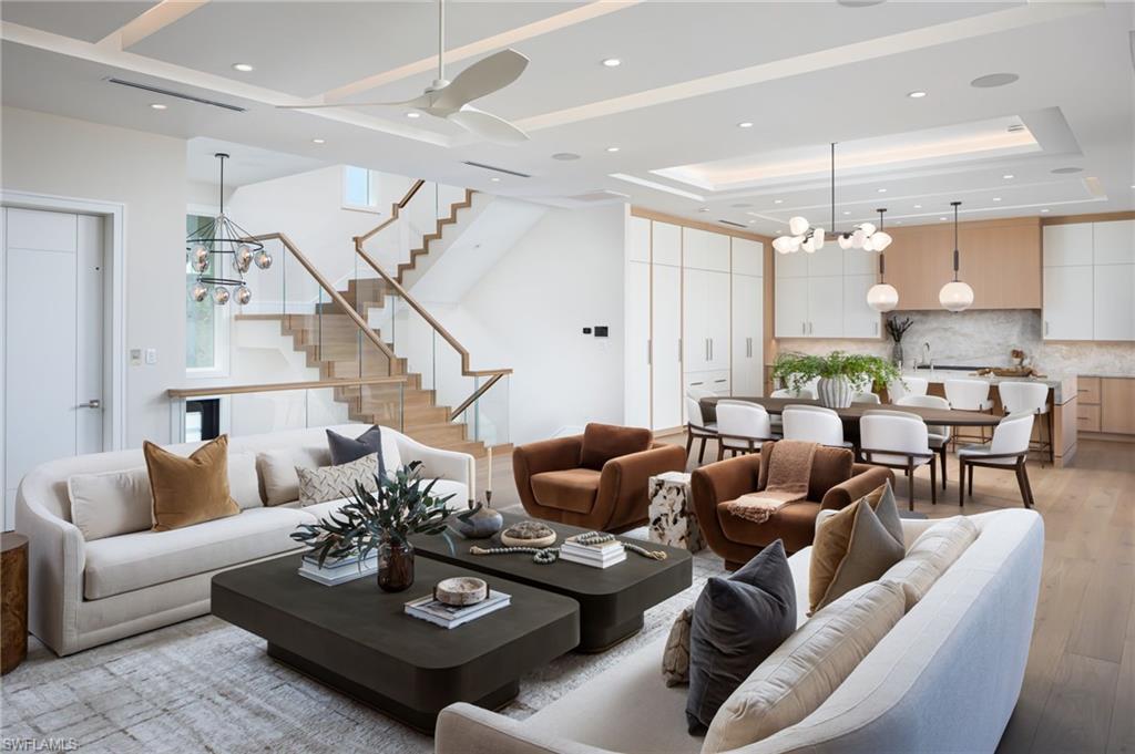 223 Bayview Avenue Naples, FL 34108 - Photo 8 of 43