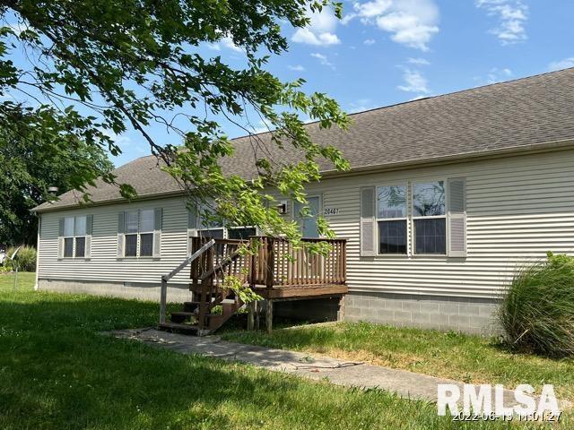 20407 Ewing Road Ewing, IL 62836 - Photo 8 of 13
