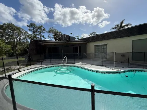 $699,900 | 17602 Bridle Lane, Jupiter Farms, FL 33478