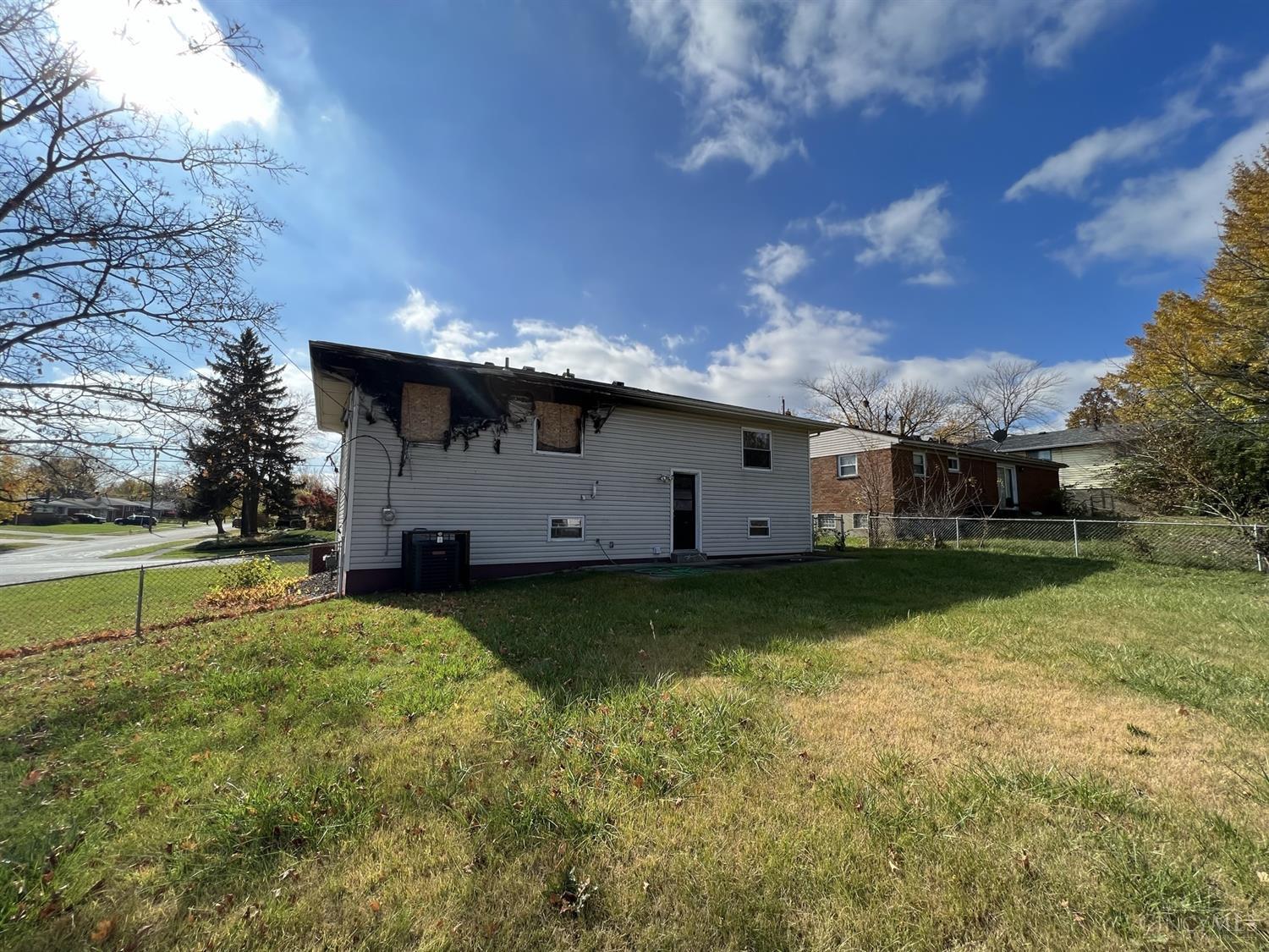 11813 Hanover Road Forest Park, OH 45240 - Photo 2 of 4
