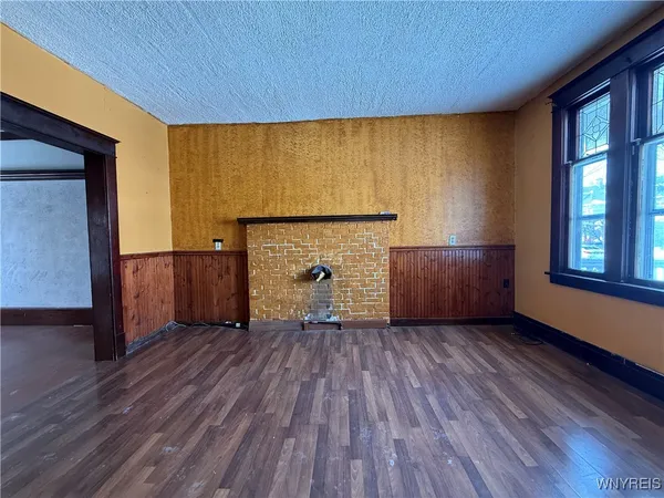 $159,400 | 165 Folger Street, Buffalo, NY 14220