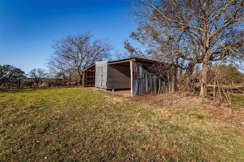 Tbd Straws Mill Road Gatesville, TX 76528 - Photo 19 of 39 a view of a house with backyard and garden