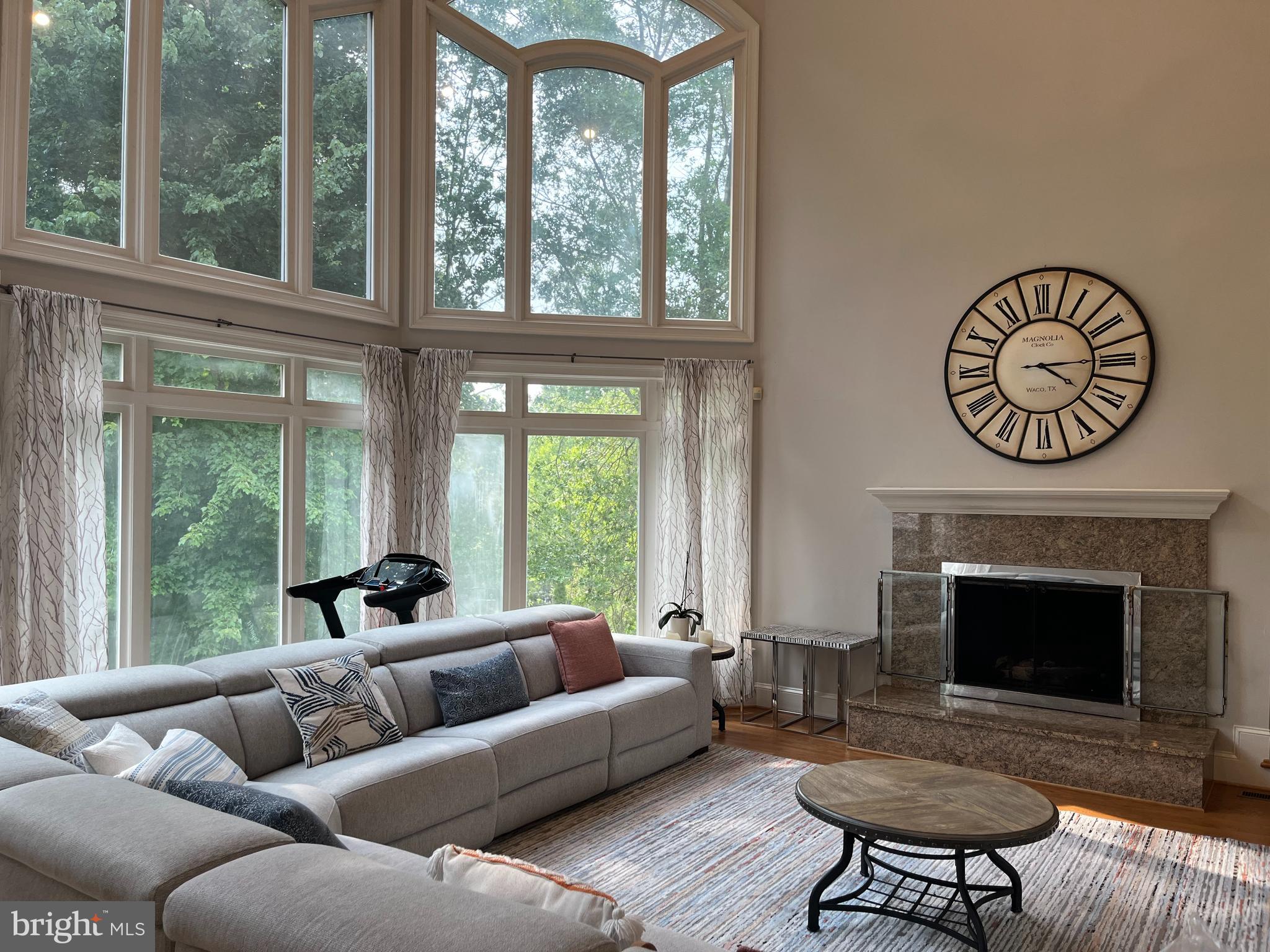 896 Chinquapin Road McLean, VA 22102 - Photo 12 of 58