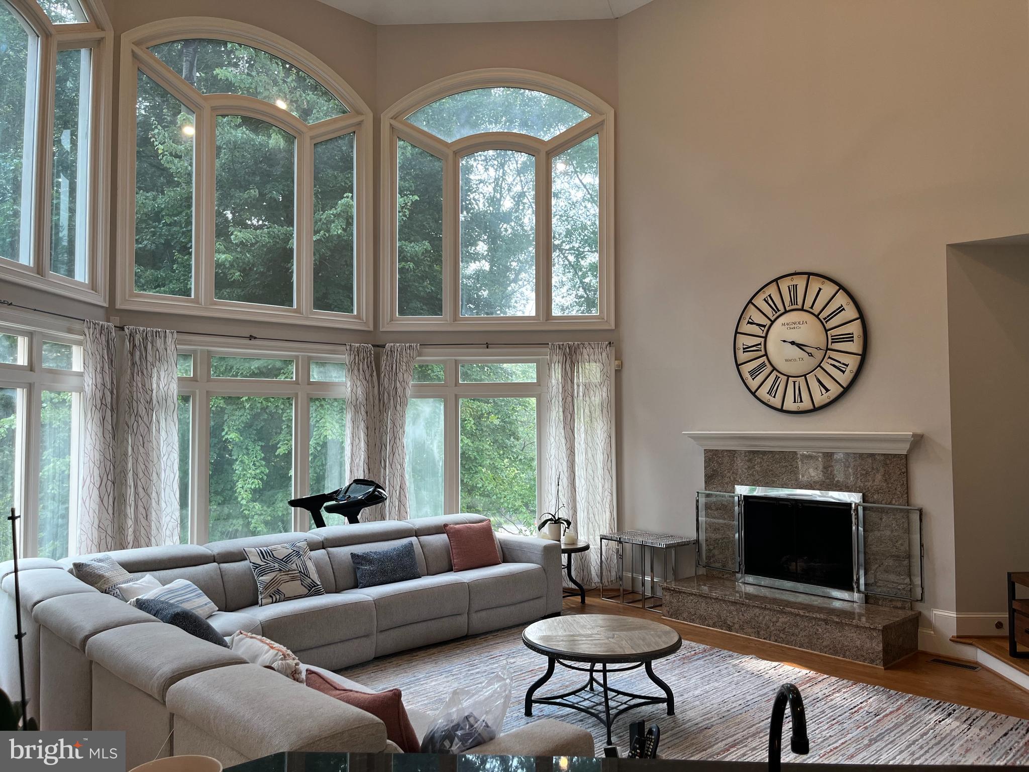 896 Chinquapin Road McLean, VA 22102 - Photo 13 of 58