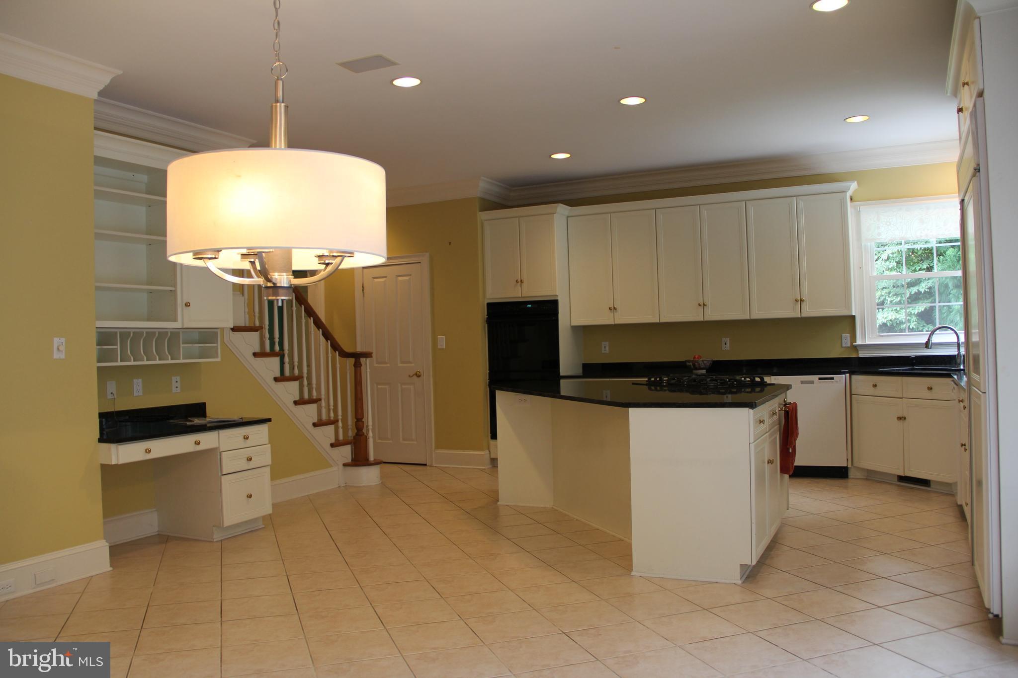 896 Chinquapin Road McLean, VA 22102 - Photo 26 of 58