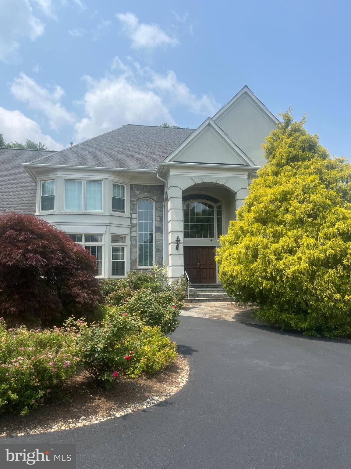 896 Chinquapin Road McLean, VA 22102 - Photo 4 of 58