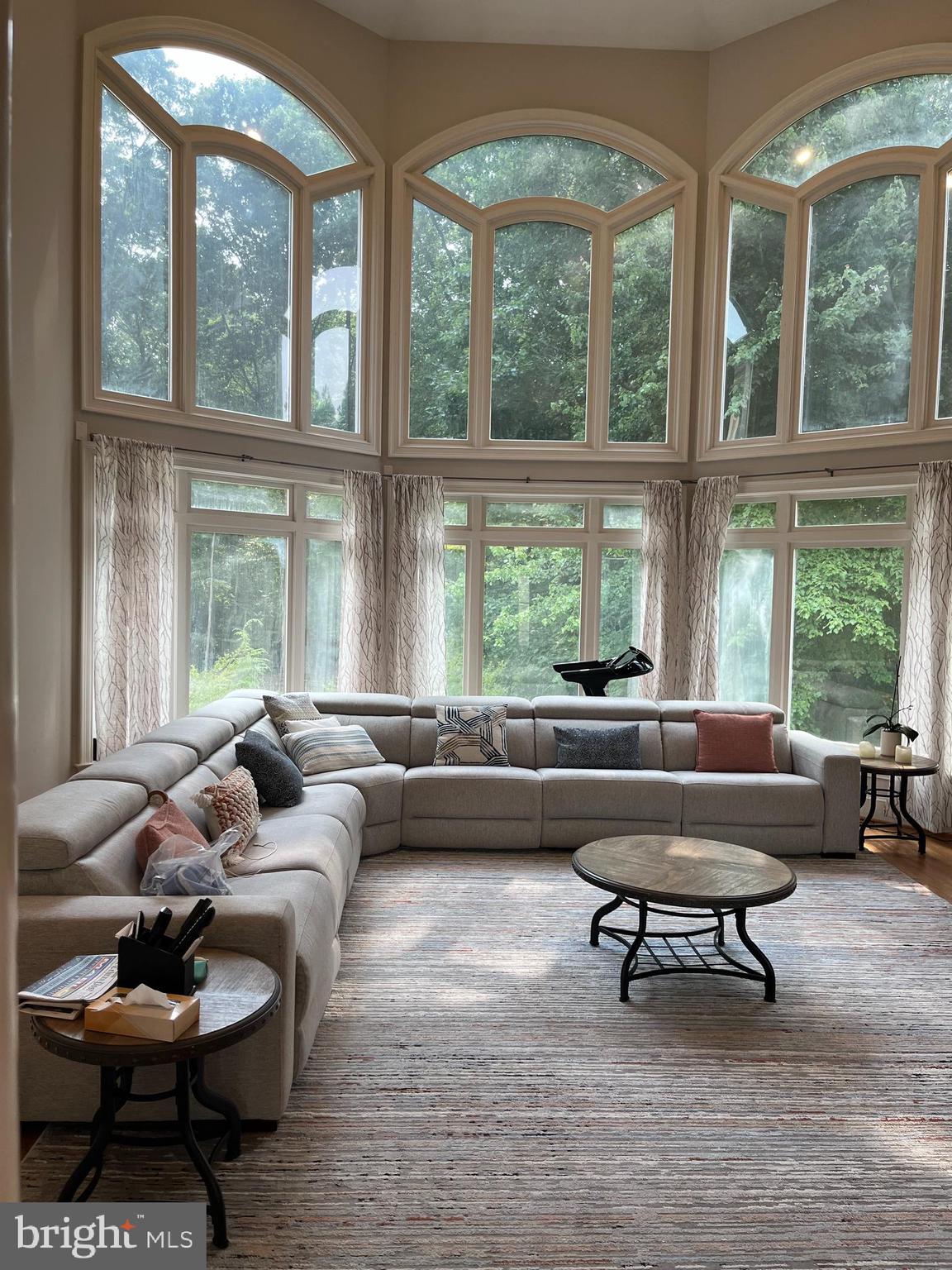 896 Chinquapin Road McLean, VA 22102 - Photo 9 of 58