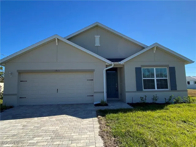 $1,650 | 1913 Northwest 24th Place, Cape Coral, FL 33993