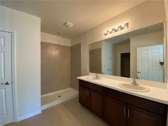 $1,650 | 1913 Northwest 24th Place, Cape Coral, FL 33993