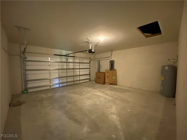 $1,650 | 1913 Northwest 24th Place, Cape Coral, FL 33993