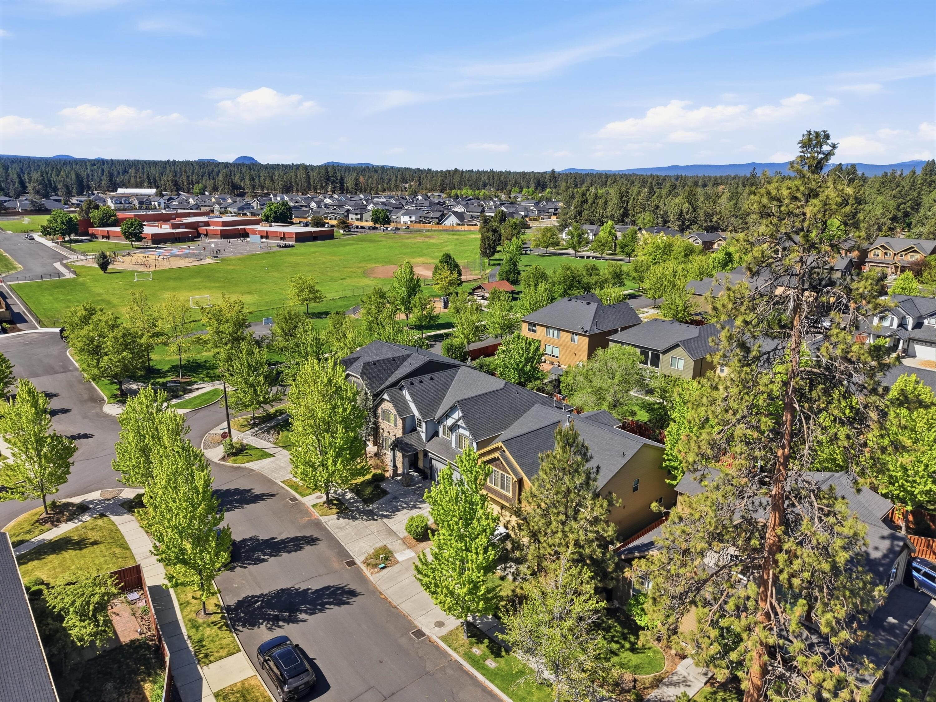 61235 Splendor Lane Bend, OR 97702 - Photo 47 of 52 Aerial View