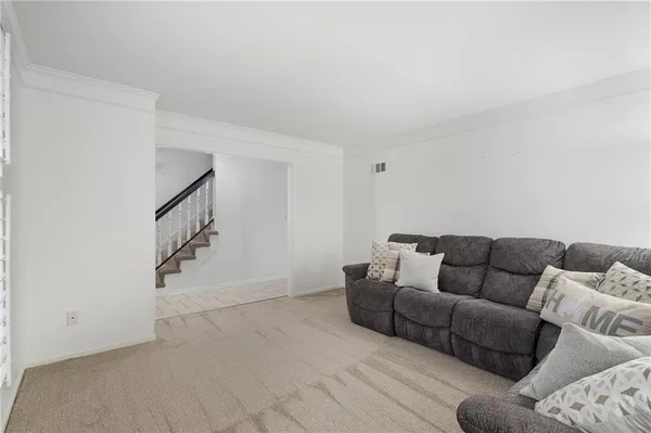 $499,000 | 9810 West 100th Terrace, Overland Park, KS 66212