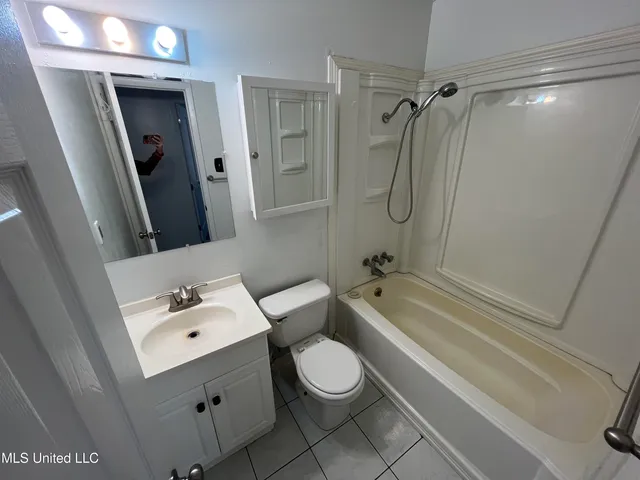 $1,300 | 1501 Timber Lane Road, Gautier, MS 39553