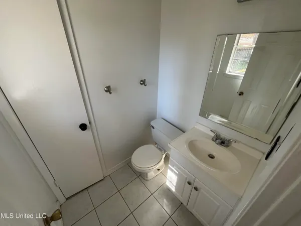 $1,250 | 1501 Timber Lane Road, Gautier, MS 39553