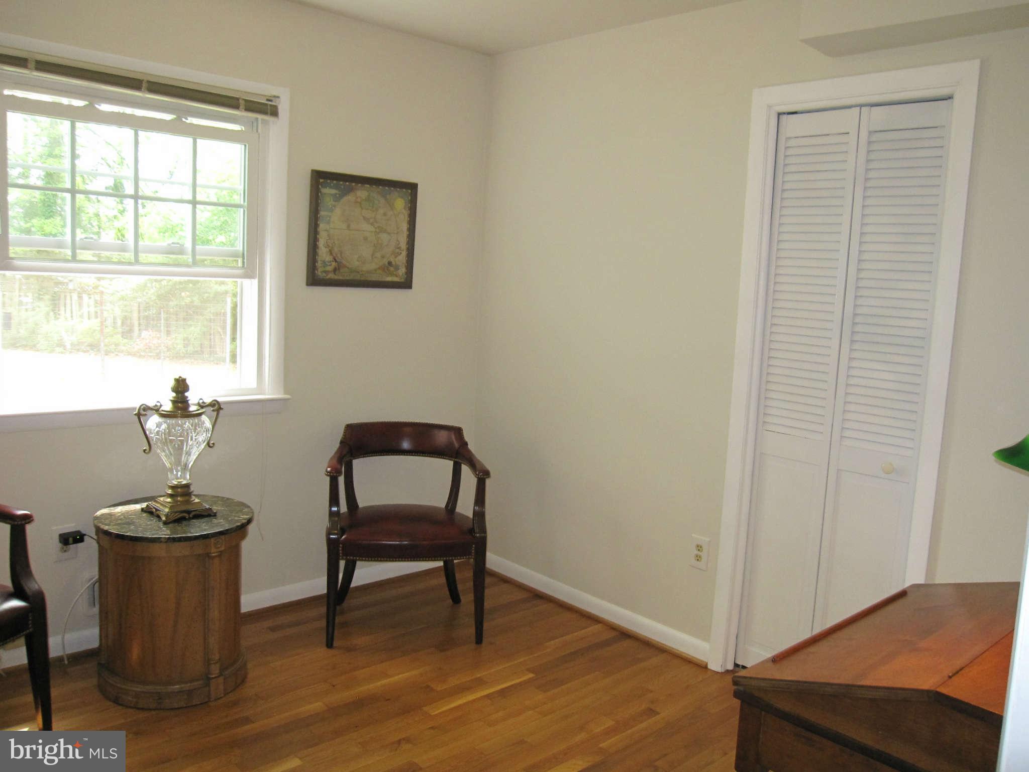 8722 Waterford Road Alexandria, VA 22308 - Photo 5 of 24 Bedroom
