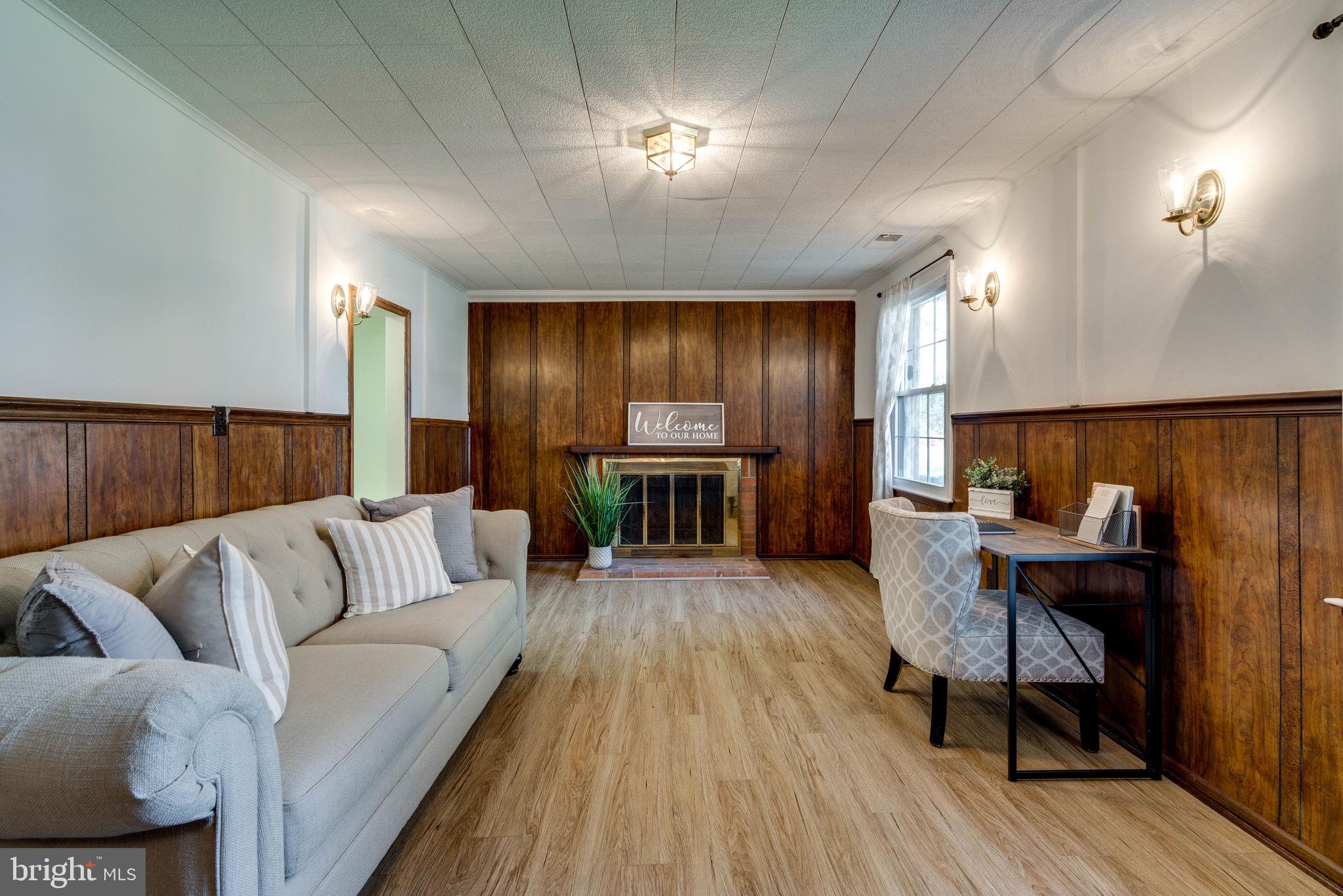 7107 Villa Park Road Springfield, VA 22150 - Photo 26 of 37 Family Room