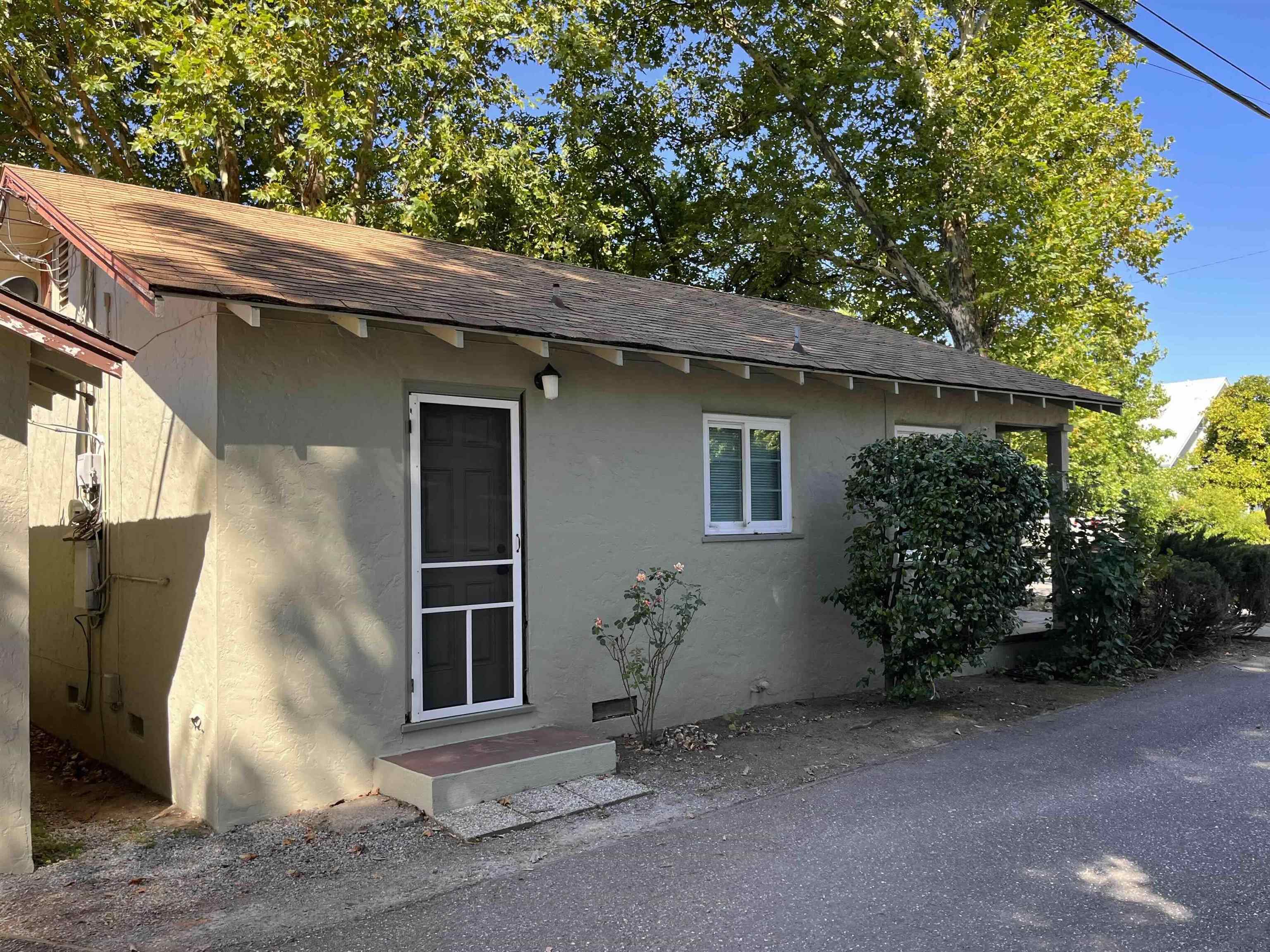 535 Cedar Street Red Bluff, CA 96080 - Photo 3 of 14