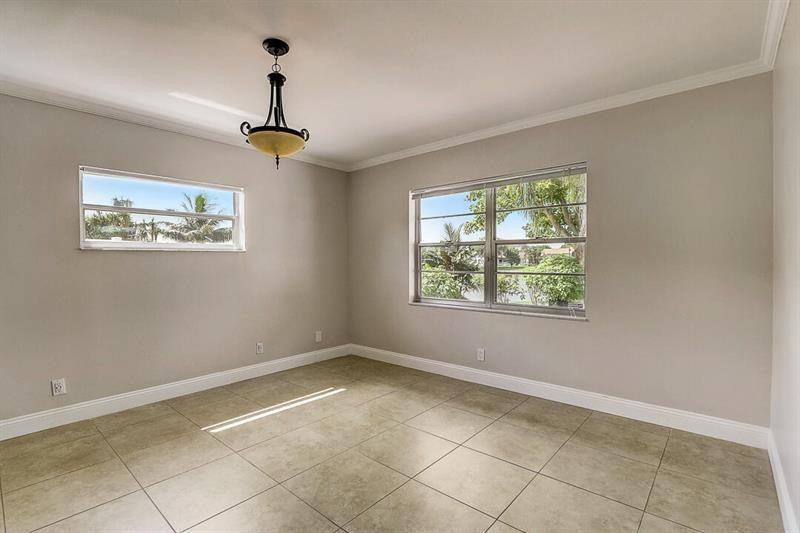 9387 Richmond Circle Boca Raton, FL 33434 - Photo 11 of 15 Photo 11