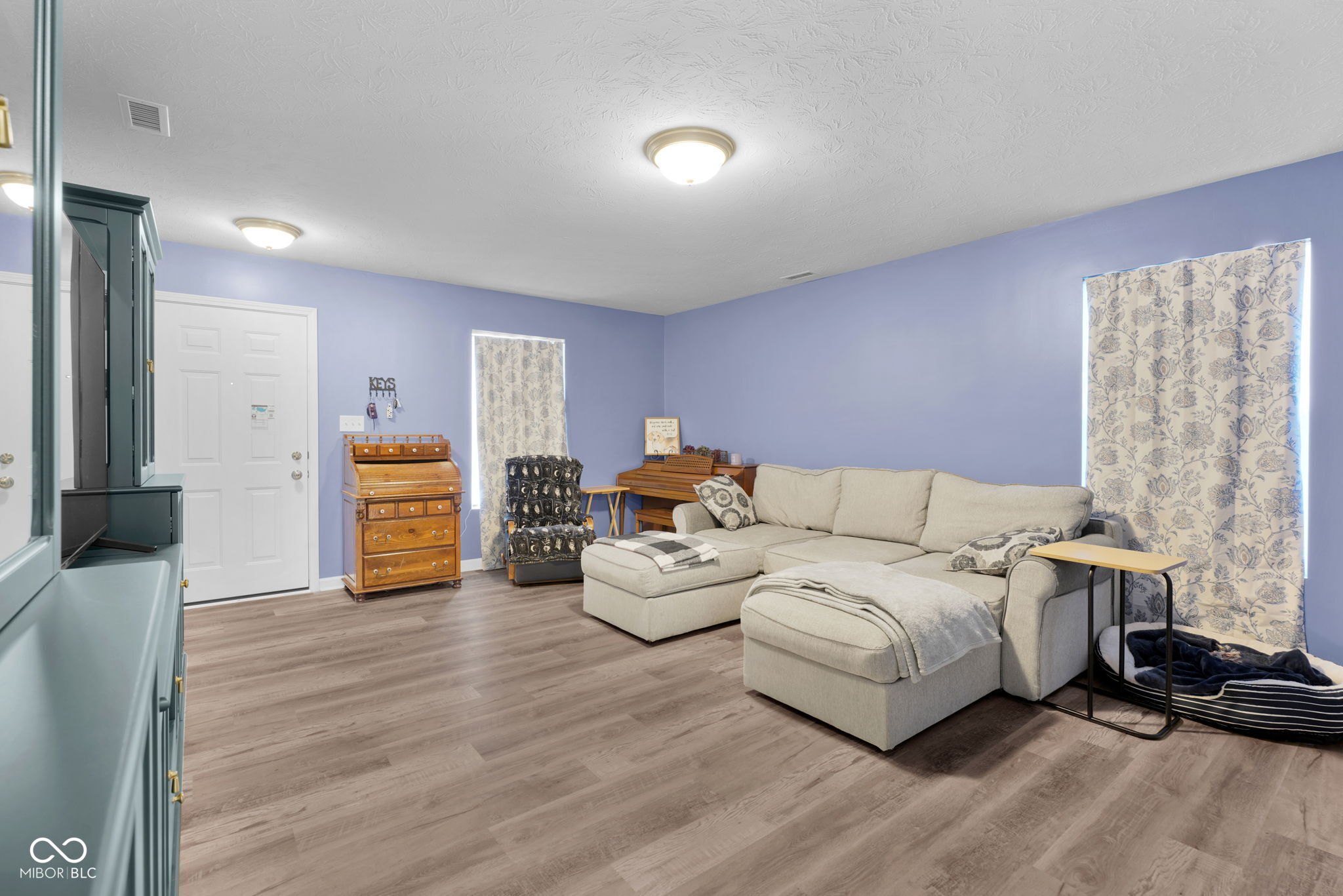 3344 Spring Valley Drive Columbus, IN 47203 - Photo 4 of 22