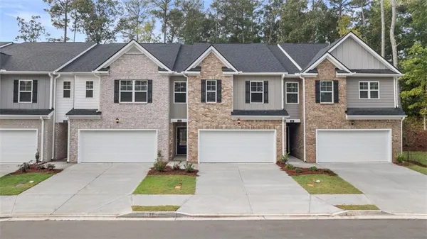 $357,050 | 420 Silver Moon Drive, Loganville, GA 30052