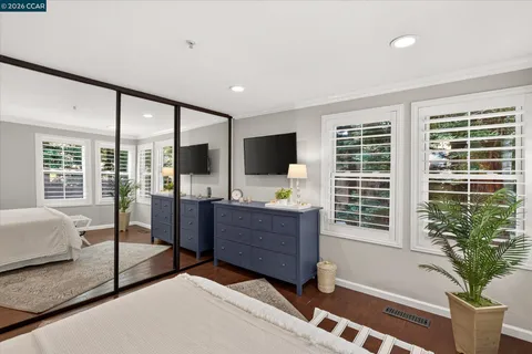 $940,000 | 3279 Mt Diablo Court, Unit 18, Lafayette, CA 94549