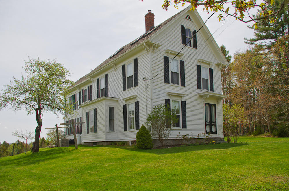 1169 Main Road Islesboro, ME 04848 - Photo 2 of 49 Hanson1
